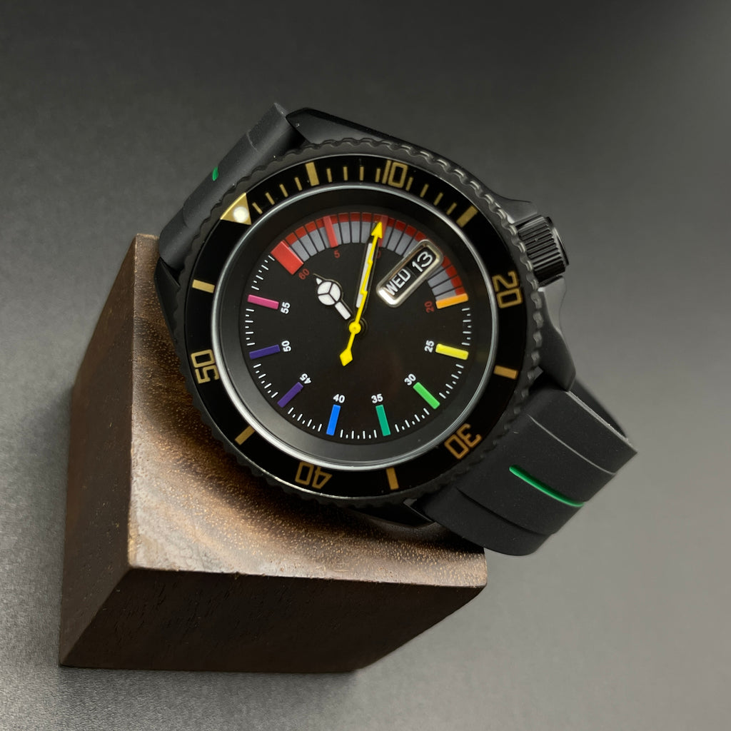 Seiko SKX Watch - Black/Green Rubber – Honcos Straps
